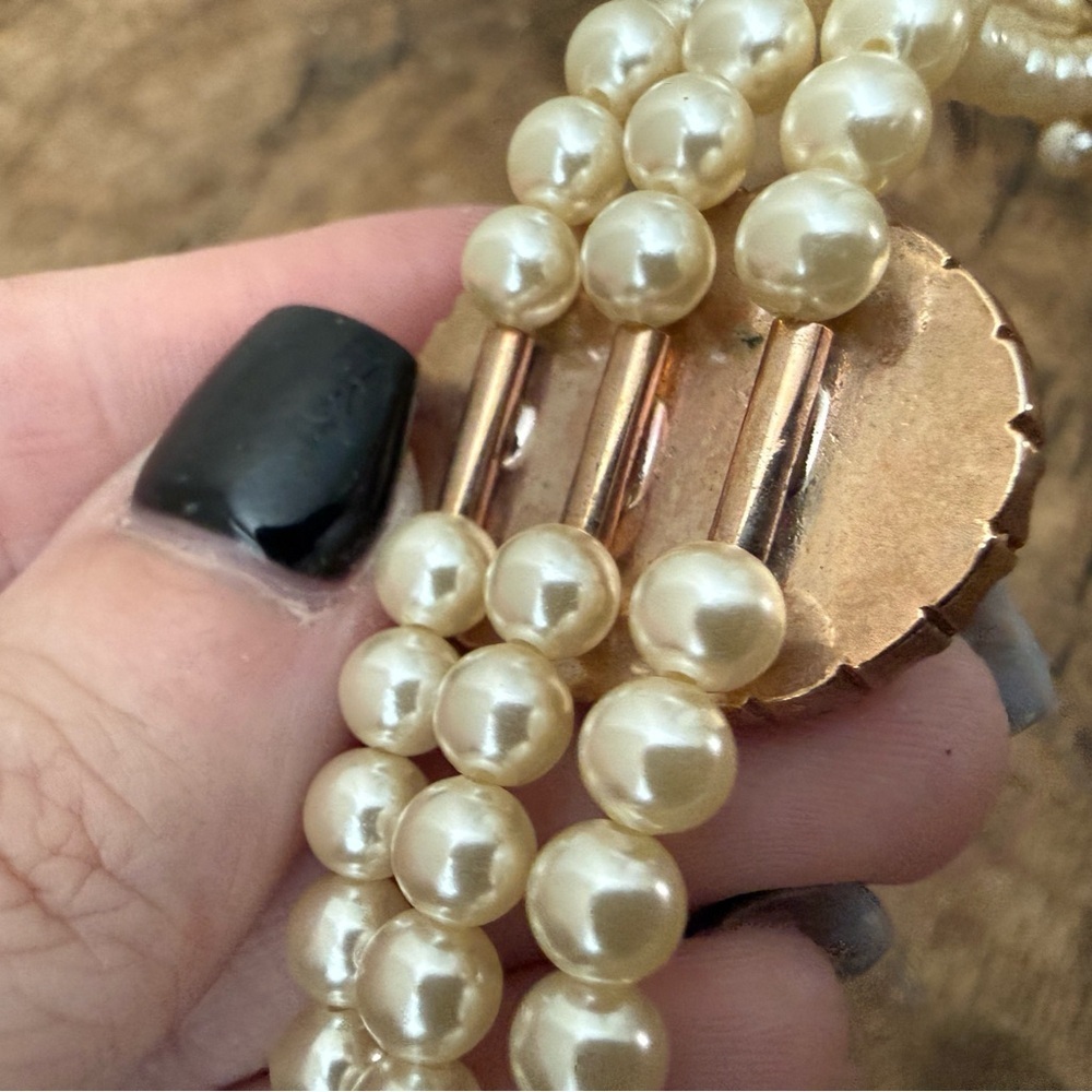Large Multi Strand Faux Pearl and Blue Stone Costume Fashion Bracelet - Picture 9 of 9